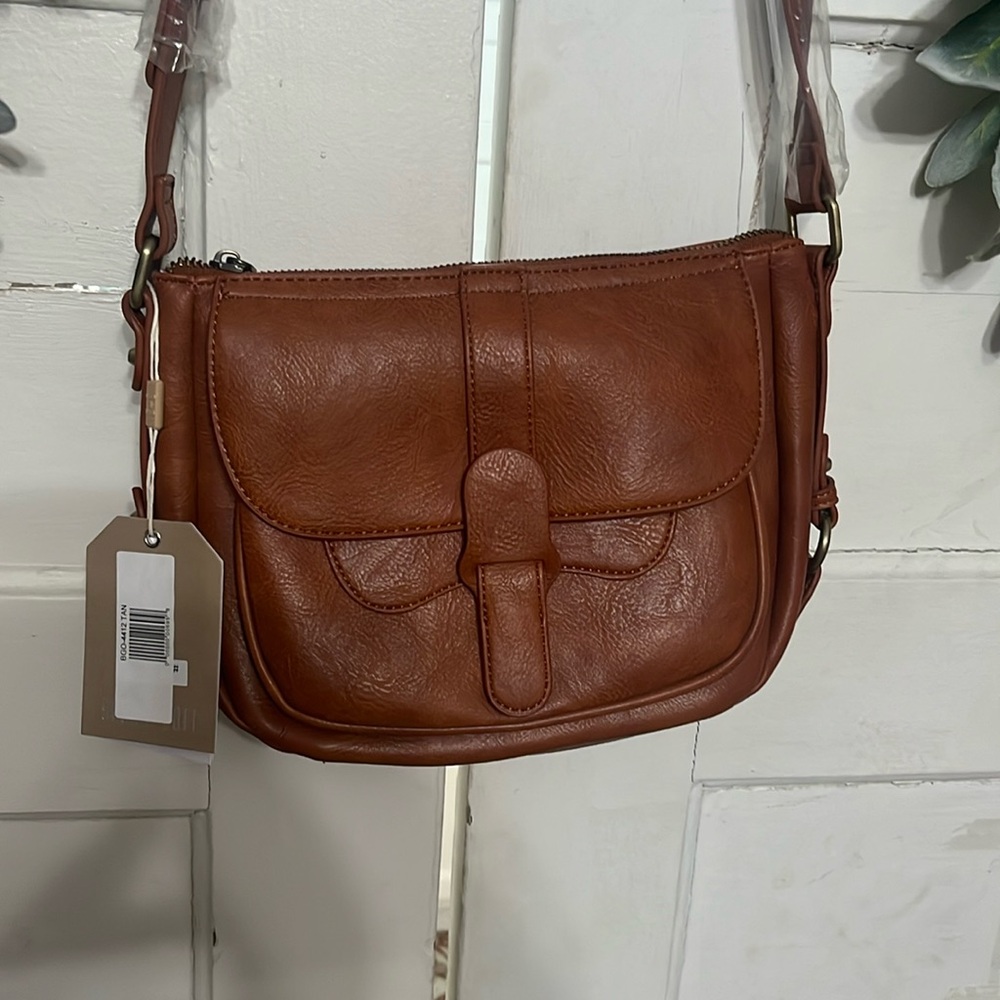 NWT Saddle Style Crossbody